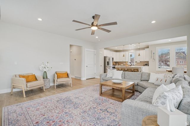 10307 S FISH HOOK RD, South Jordan, UT 84009