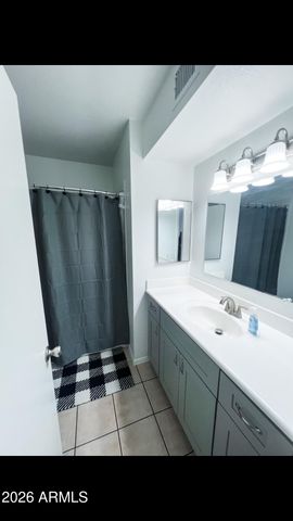 255 S Kyrene Road 108, Chandler, AZ 85226