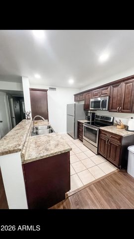 255 S Kyrene Road 108, Chandler, AZ 85226