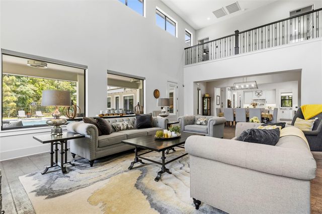8987 Grand Lake Estates Drive, Montgomery, TX 77316