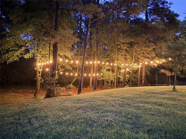8987 Grand Lake Estates Drive, Montgomery, TX 77316