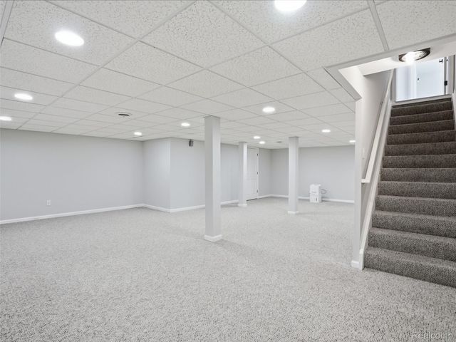 29435 Chelsea Crossing, Farmington Hills, MI 48331