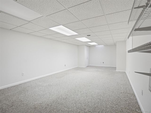 29435 Chelsea Crossing, Farmington Hills, MI 48331