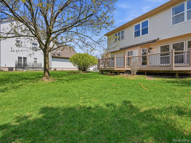 29435 Chelsea Crossing, Farmington Hills, MI 48331