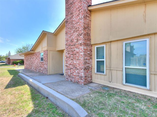 317 SW 92nd Street, Oklahoma City, OK 73139