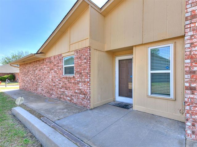 317 SW 92nd Street, Oklahoma City, OK 73139