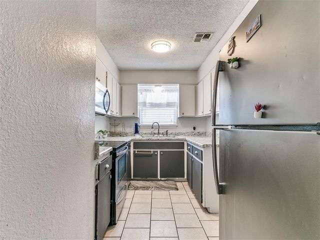 317 SW 92nd Street, Oklahoma City, OK 73139