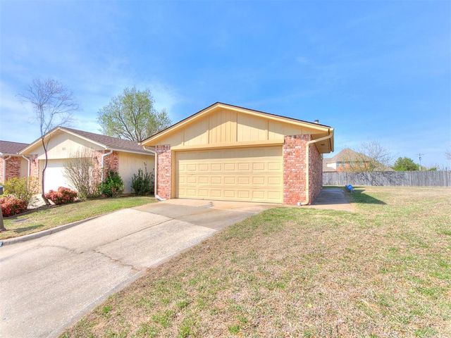 317 SW 92nd Street, Oklahoma City, OK 73139