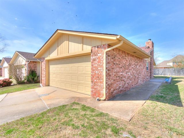 317 SW 92nd Street, Oklahoma City, OK 73139
