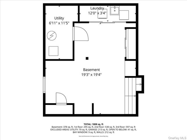 20 Pickwick Drive W, Syosset, NY 11791