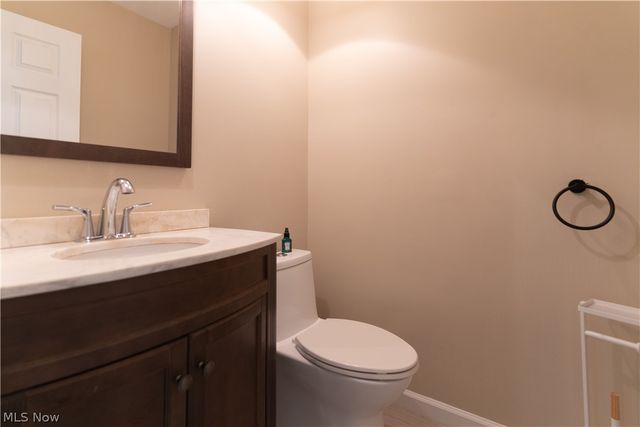 18251 Glencreek Lane, Strongsville, OH 44136