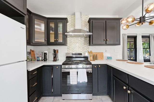 2142 N Wilson Avenue, Fresno, CA 93704