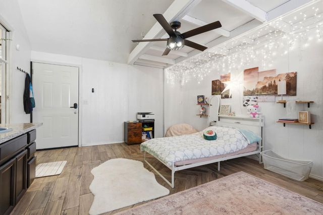 2142 N Wilson Avenue, Fresno, CA 93704