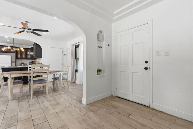 2142 N Wilson Avenue, Fresno, CA 93704