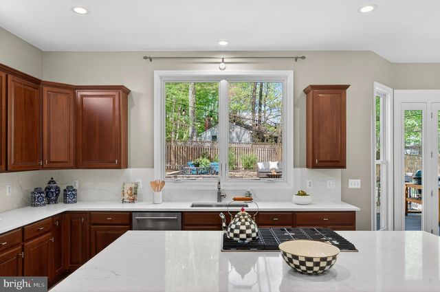 7822 GAMBRILL WOODS WAY, Springfield, VA 22153