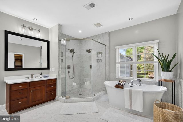 7822 GAMBRILL WOODS WAY, Springfield, VA 22153