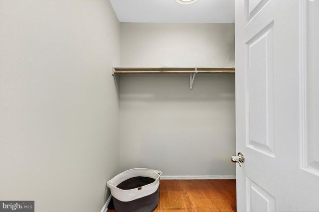 7822 GAMBRILL WOODS WAY, Springfield, VA 22153