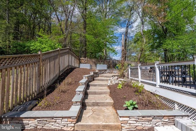 7822 GAMBRILL WOODS WAY, Springfield, VA 22153