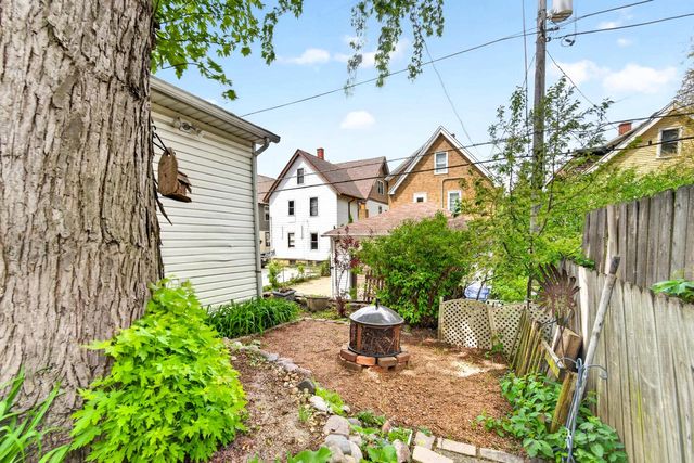 3427 N Cramer STREET, Milwaukee, WI 53211