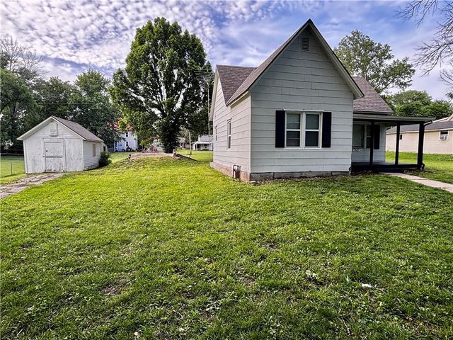 317 E Pine Street, Drexel, MO 64742