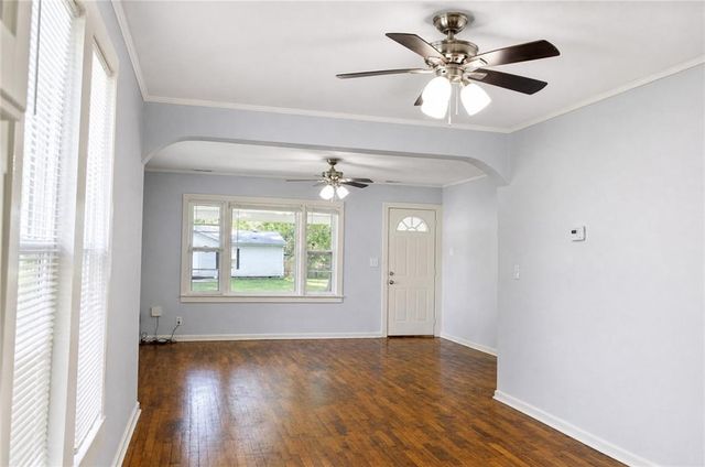 317 E Pine Street, Drexel, MO 64742