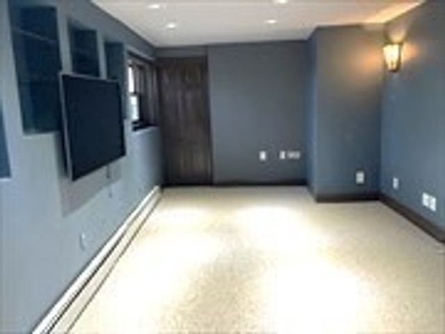 58 Ames St, Sharon, MA 02067