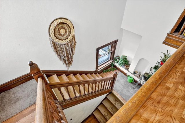 623 E IRVING AVENUE, Oshkosh, WI 54901