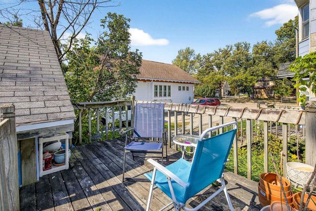 623 E IRVING AVENUE, Oshkosh, WI 54901