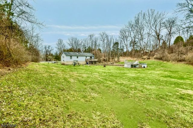 37 Jones Ln, Hardwick Twp., NJ 07825