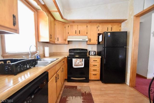 37 Jones Ln, Hardwick Twp., NJ 07825