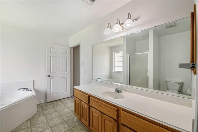1453 Fincastle Loop, College Station, TX 77845