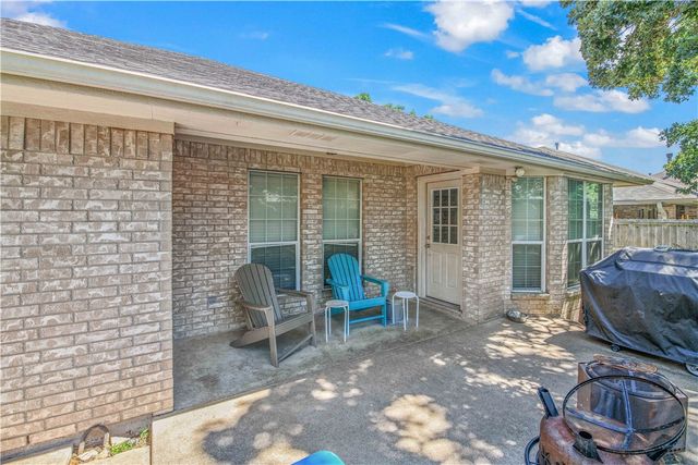 1453 Fincastle Loop, College Station, TX 77845