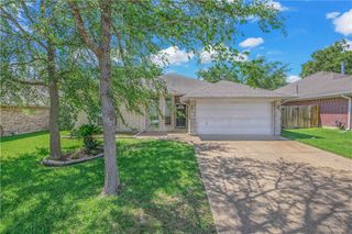 1453 Fincastle Loop, College Station, TX 77845