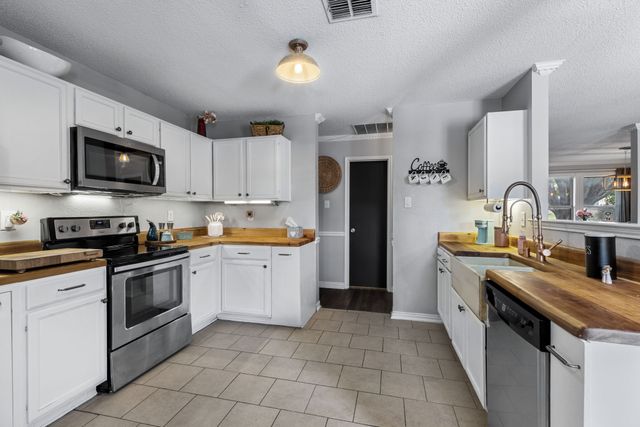 1310 Scottsdale Drive, Wylie, TX 75098