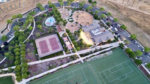 2006 Trefoil Rd, San Ramon, CA 94582