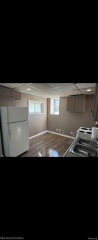 4358 W Jefferson Avenue, Ecorse, MI 48229