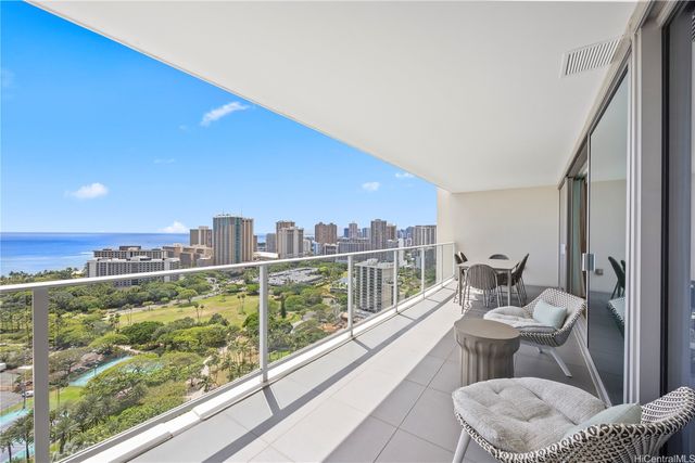 383 Kalaimoku Streets E2903, Honolulu, HI 96815
