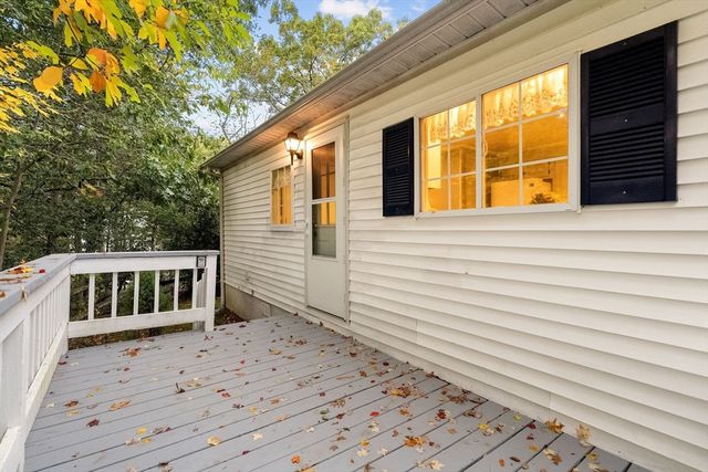 94 Leisurewoods Drive, Rockland, MA 02370