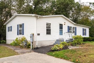 94 Leisurewoods Drive, Rockland, MA 02370