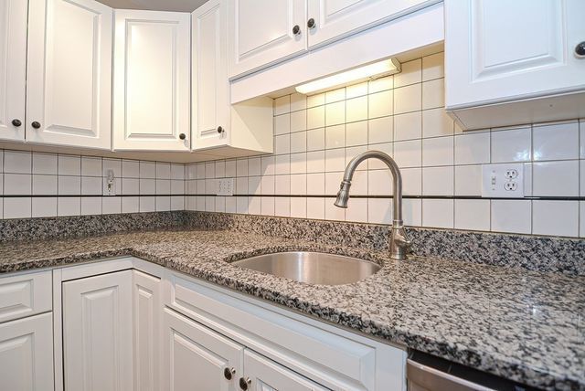 14 Sanford Road 29, Medway, MA 02053