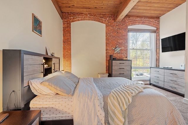 14 Sanford Road 29, Medway, MA 02053