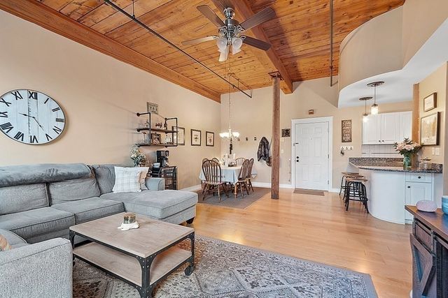 14 Sanford Road 29, Medway, MA 02053