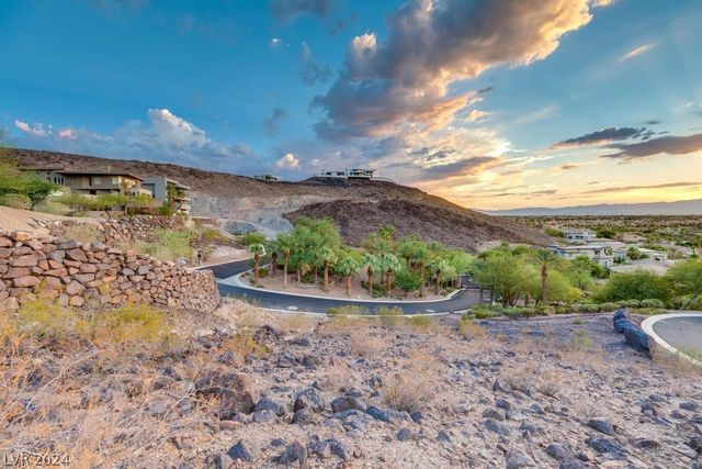 1626 Liege Drive, Henderson, NV 89012