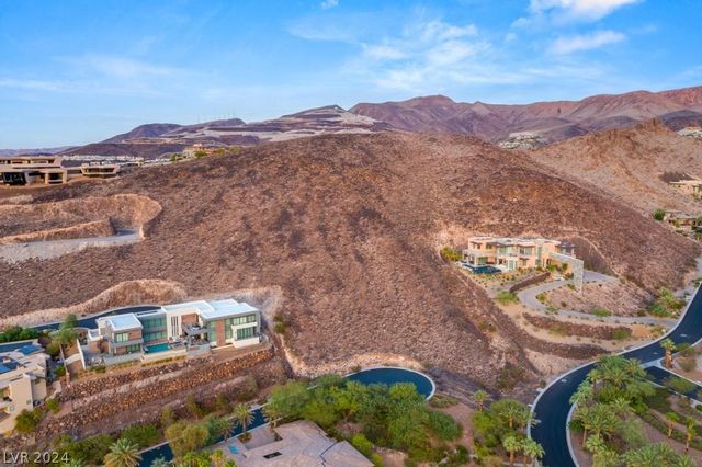 1626 Liege Drive, Henderson, NV 89012