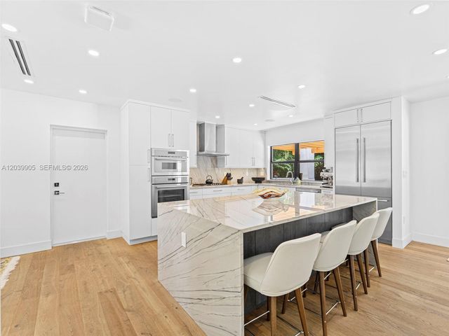 511 Perugia Avenue, Coral Gables, FL 33146