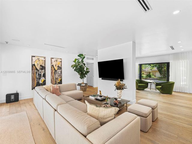 511 Perugia Avenue, Coral Gables, FL 33146