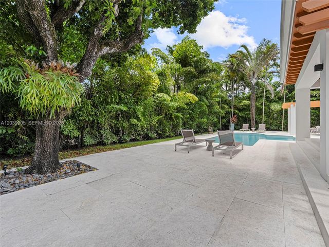 511 Perugia Avenue, Coral Gables, FL 33146