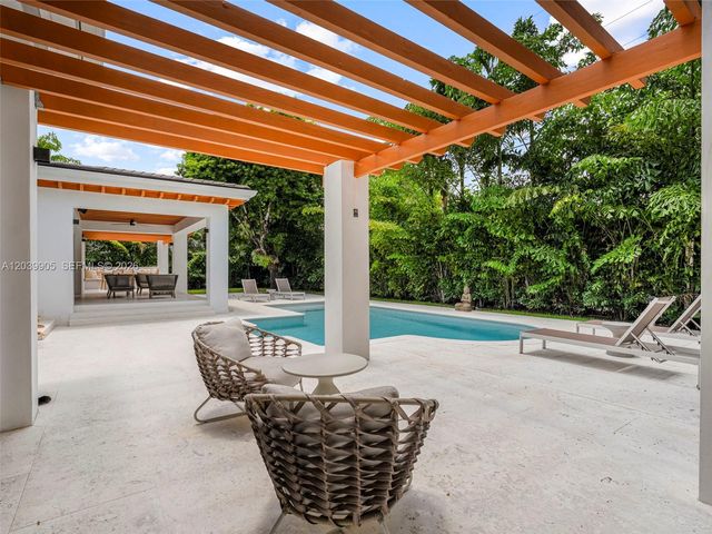 511 Perugia Avenue, Coral Gables, FL 33146