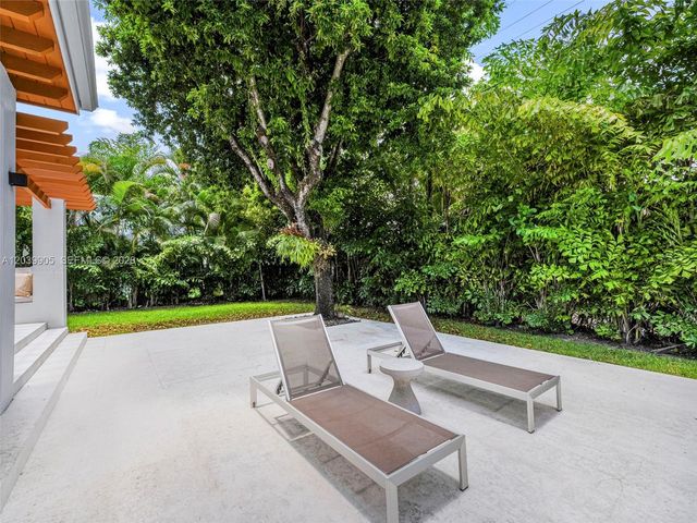 511 Perugia Avenue, Coral Gables, FL 33146