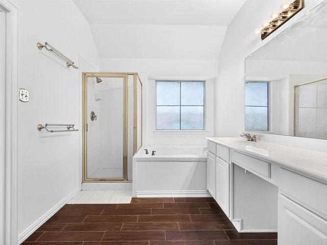 456 Ridge Meade Drive, Lewisville, TX 75067